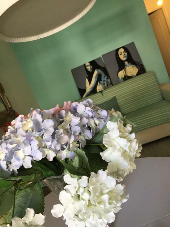 Resident St Agata Appartament Artist Lägenhet Marina di Massa Exteriör bild